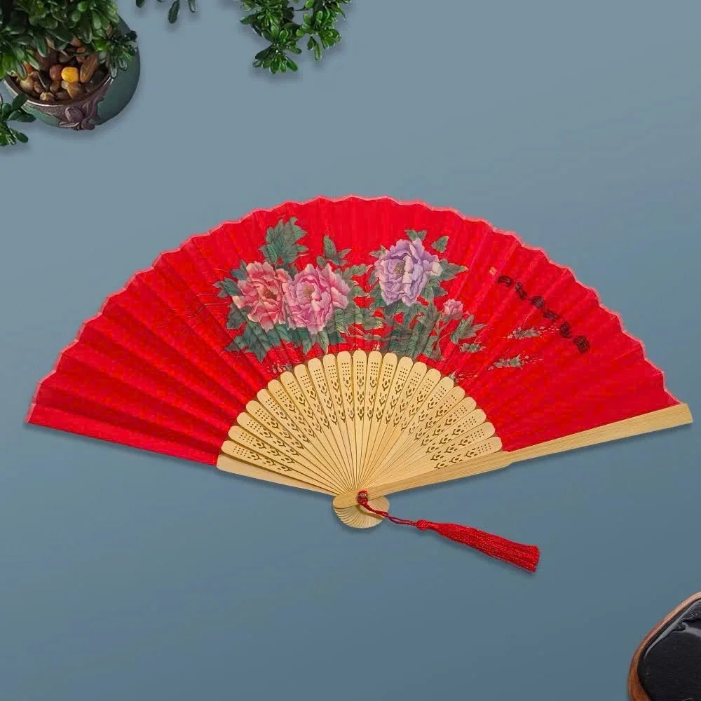 Cho Thuê Quạt Xòe Cầm Tay Đỏ Mẫu Đơn