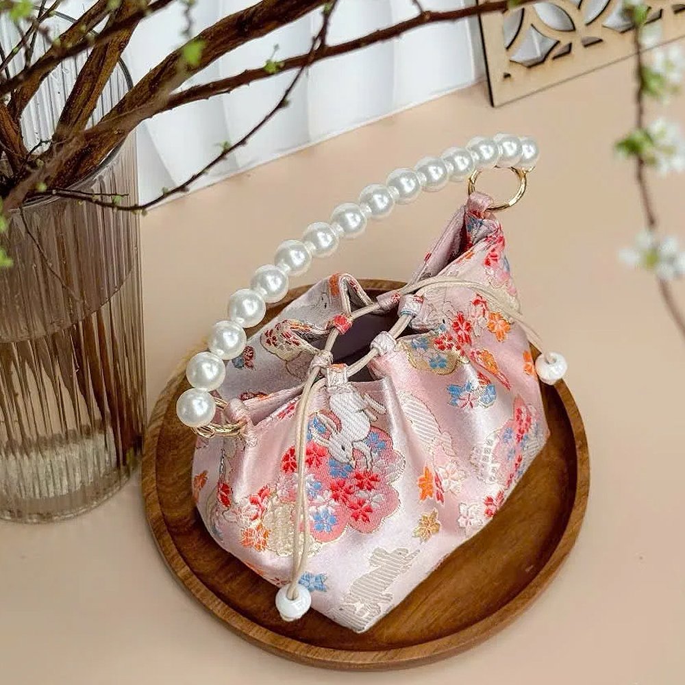 Cho Thuê Túi Gấm Hồng Hoa Ngọc Trai BLANCO tại Tiệm Nhà Bông