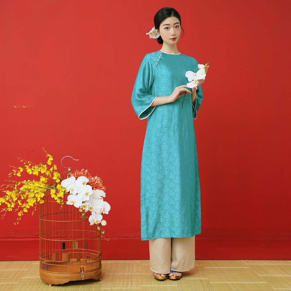 Thuê áo dài nữ xanh bích đậm vải gấm cổ tròn hoa chìm size M L